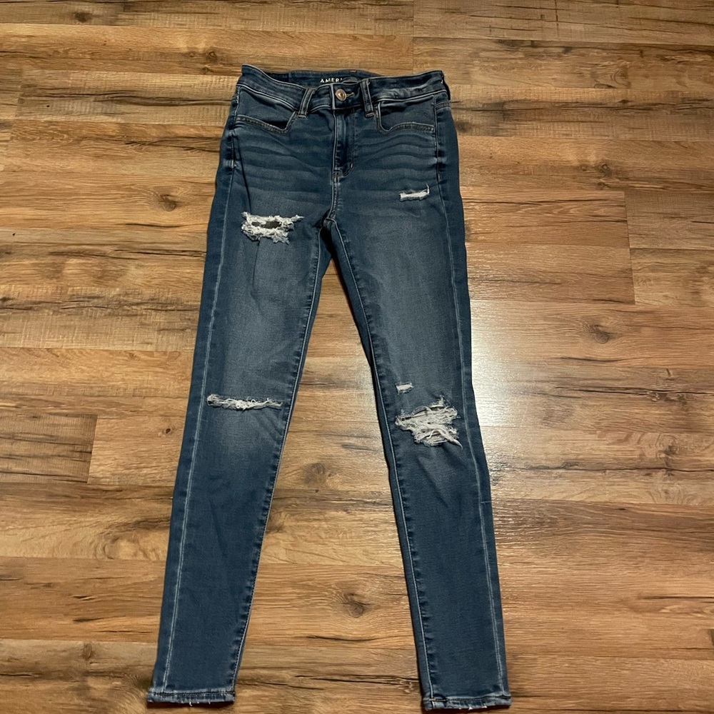 Distressed and ripped AE Jeggings